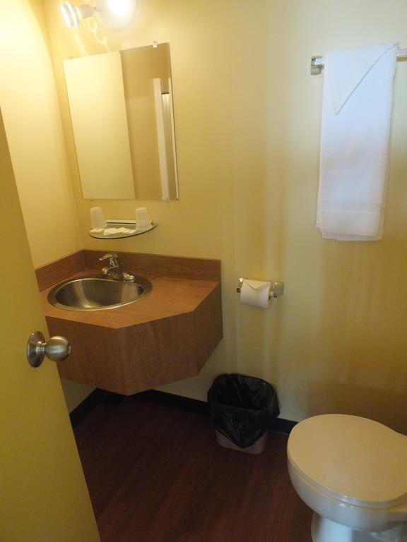 Residences Campus Notre-Dame-De-Foy Saint-Augustin-de-Desmaures Quarto foto